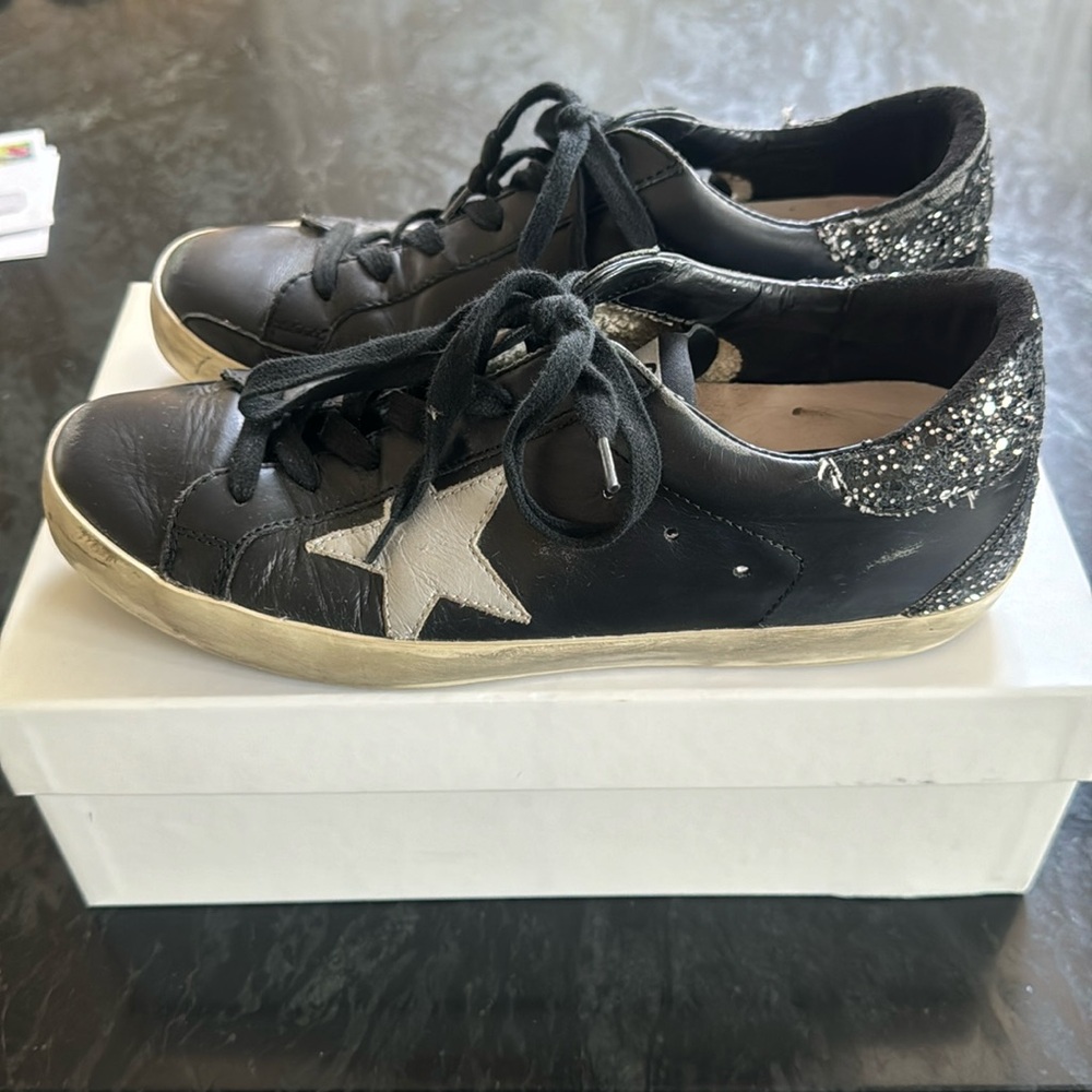 Golden Goose Sneakers